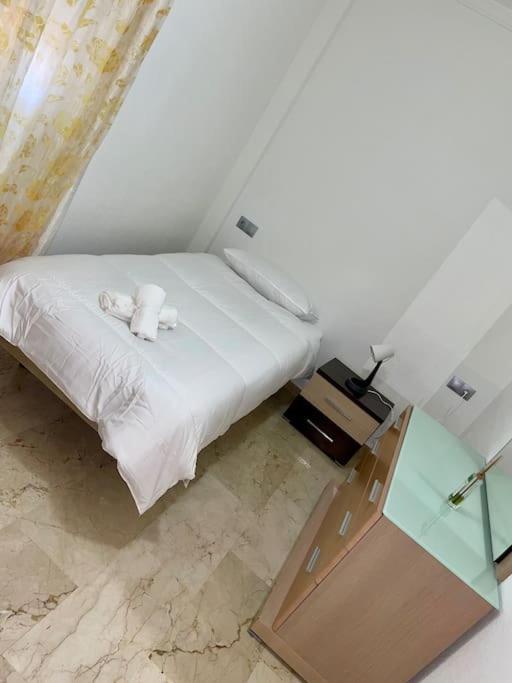 Апартаменти Apartamento En Марбелья Екстер'єр фото